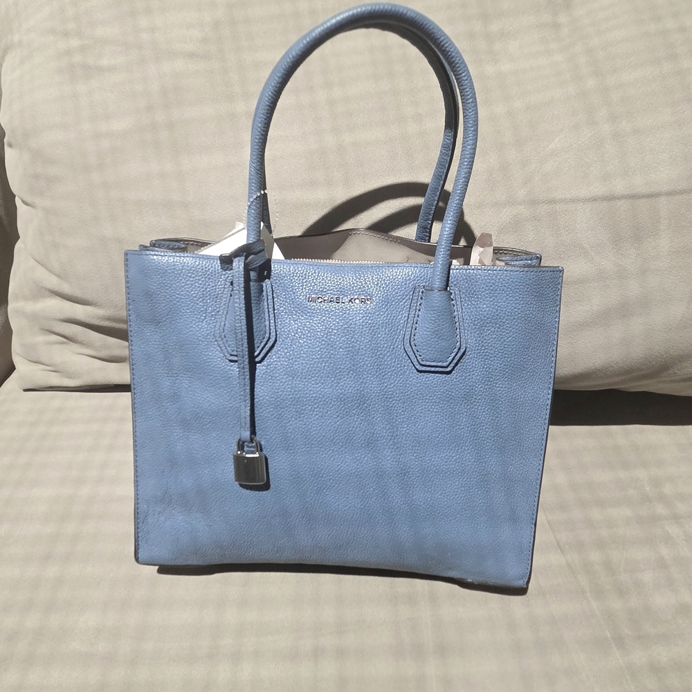 MICHAEL KORS Blue Leather Tote Bag